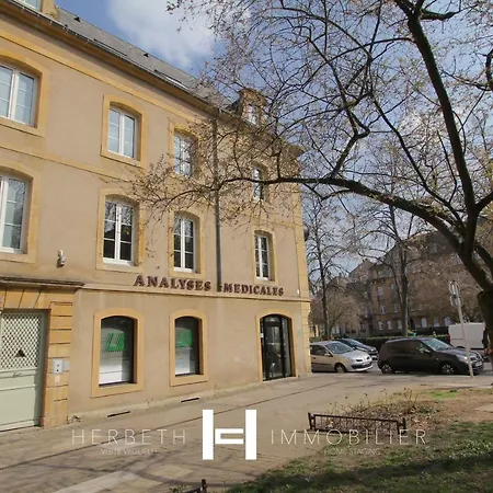 Apartment H-bnb - La Neufbourg Metz
